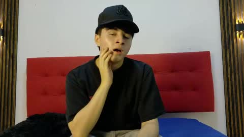 lunaydream online show from 04.30.26