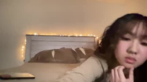 Lunadreams online show from 12.20.24