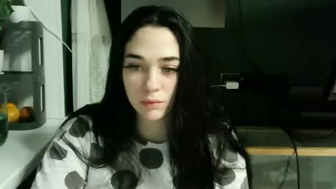 lunikdarya online show from 10.23.25