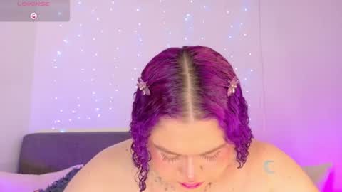 Snapshot of lunitaa_0 chatting on 06.17.26 L U N I T A online show from 06.17.26