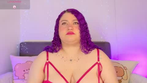 Snapshot of lunitaa_0 chatting on 06.25.26 L U N I T A online show from 06.25.26