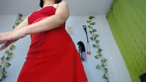 Snapshot of lunitaqueen_ chatting on 09.25.25 Luna Tamara online show from 09.25.25