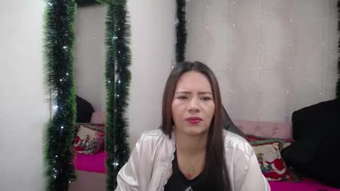 Snapshot of lunnadoll chatting on 12.27.24 Katty what ever do you want on my pv is for extra tokens minimi 250 tks ty u for understand online show from 12.27.24