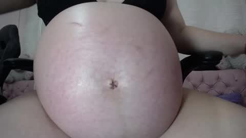 Snapshot of lunnadoll chatting on 10.07.25 Katty what ever do you want on my pv is for extra tokens minimi 250 tks ty u for understand online show from 10.07.25