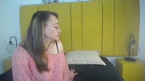 Snapshot of lupita223 chatting on 01.03.25 Lupita223 online show from 01.03.25