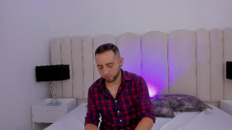 Lushian And Luna online show from 06.30.26
