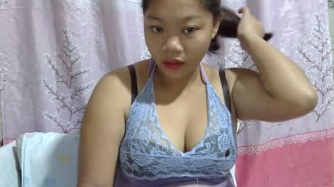 Snapshot of lushpinay chatting on 02.01.25 LushPinay online show from 02.01.25
