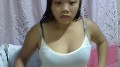 Snapshot of lushpinay chatting on 02.05.25 LushPinay online show from 02.05.25