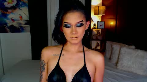 AdriannaFowks online show from 12.05.24