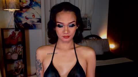 AdriannaFowks online show from 03.11.25