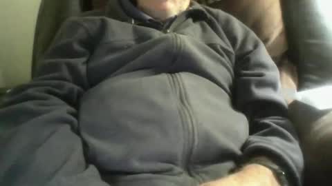 Snapshot of luv269er chatting on 12.02.25 luv269er online show from 12.02.25