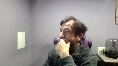 Luv2likslit online show from 11.16.25