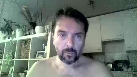 Snapshot of luvly chatting on 11.03.25 Luvly online show from 11.03.25