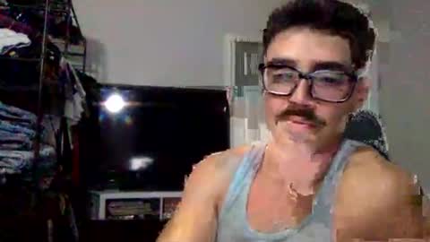 Snapshot of luvrboy77 chatting on 06.06.26 luvrboy77 online show from 06.06.26