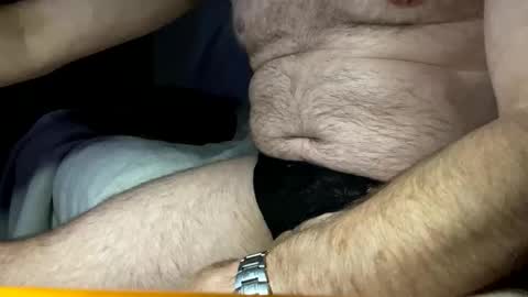 luvs2lickhotlips online show from 12.04.25