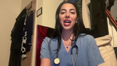 luxcher22 online show from 02.21.25