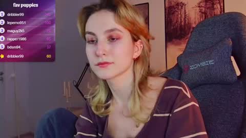 Snapshot of luxrayi chatting on 02.27.25 Ray online show from 02.27.25