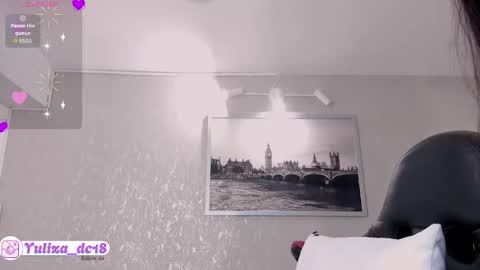 Snapshot of luxury_woman_ chatting on 10.16.25 online show from 10.16.25