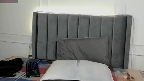 Tommy and Polly online show from 10.12.25