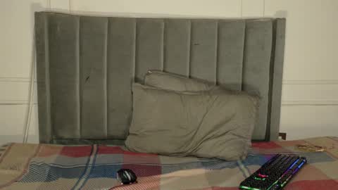 Tommy and Polly online show from 02.11.26