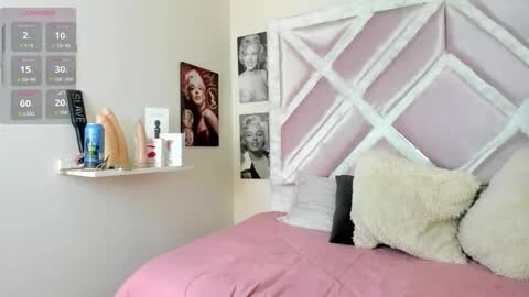 Snapshot of luxx_11 chatting on 03.03.26 Lux online show from 03.03.26