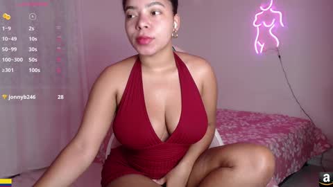 Snapshot of luzesmeraldaw chatting on 02.09.25 luz online 9pm hora colombia online show from 02.09.25