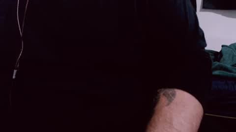 Snapshot of lvcifer_ chatting on 12.04.24 ayoo online show from 12.04.24