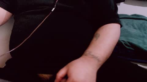 Snapshot of lvcifer_ chatting on 01.08.25 ayoo online show from 01.08.25