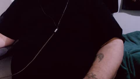 Snapshot of lvcifer_ chatting on 02.23.25 ayoo online show from 02.23.25