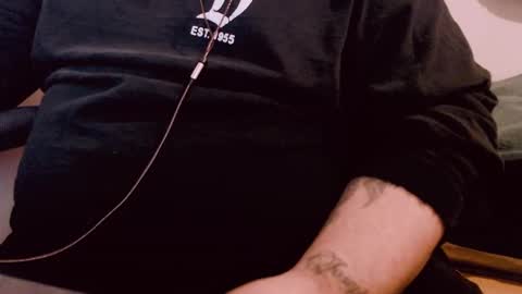 Snapshot of lvcifer_ chatting on 02.26.25 ayoo online show from 02.26.25