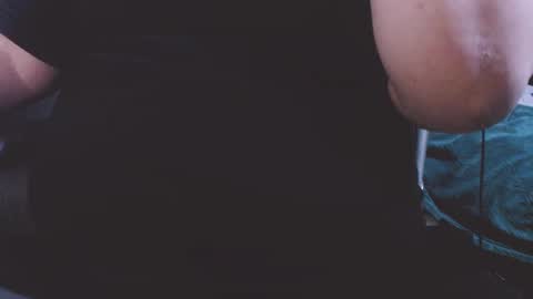 Snapshot of lvcifer_ chatting on 09.18.25 ayoo online show from 09.18.25