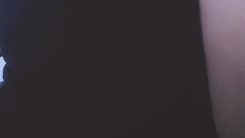 Snapshot of lvcifer_ chatting on 10.18.25 ayoo online show from 10.18.25