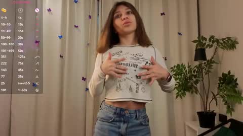 Snapshot of lydaerne chatting on 05.23.26 Call me Liddy Im so new here show me how to get fun here please online show from 05.23.26
