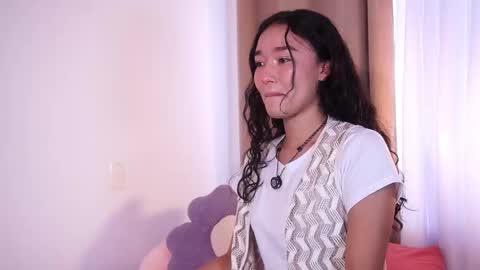 Lyhana Lee online show from 03.21.26