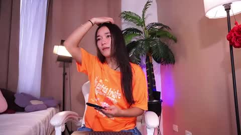 Lyhana Lee online show from 06.07.26