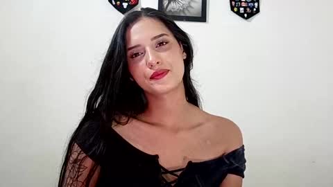 lyla online show from 12.12.24