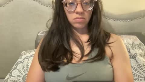 Olivia online show from 01.31.26