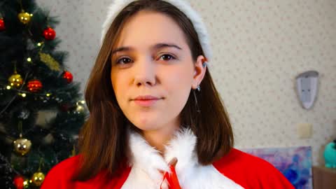 hi im Lyle online show from 12.30.24