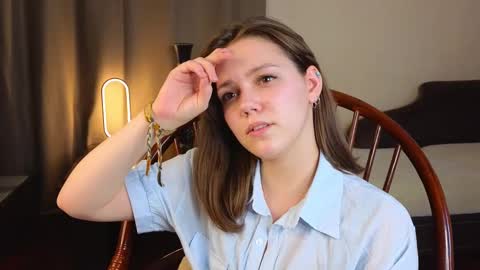 hi im Lyle online show from 03.10.25