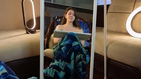 hi im Lyle online show from 03.11.25