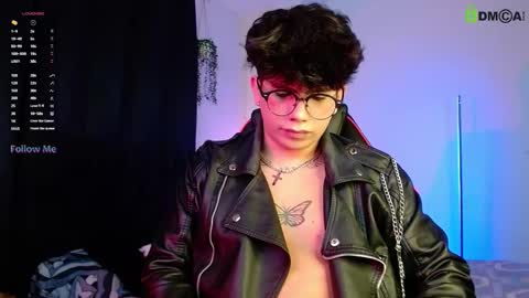 Lyle Bennett Freelance Model online show from 11.07.25