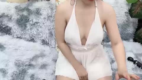 lyly_sweet97 online show from 05.27.26