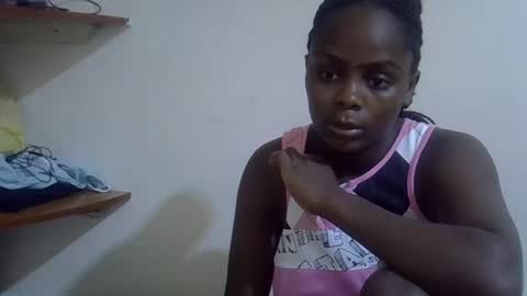 Snapshot of lyn_anna chatting on 02.25.26 lyn_anna online show from 02.25.26