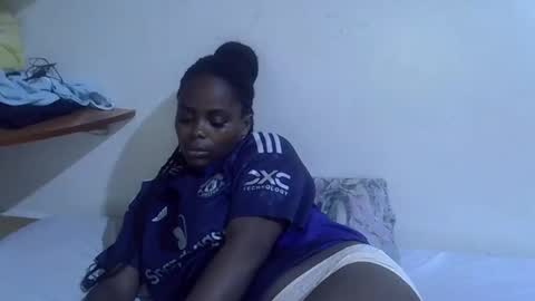 Snapshot of lyn_anna chatting on 02.26.26 lyn_anna online show from 02.26.26