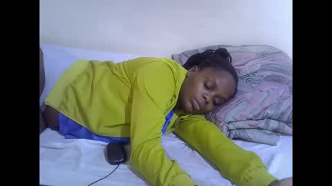 Snapshot of lyn_anna chatting on 03.29.26 lyn_anna online show from 03.29.26