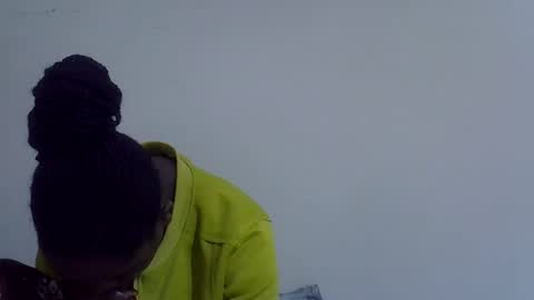 Snapshot of lyn_anna chatting on 03.30.26 lyn_anna online show from 03.30.26