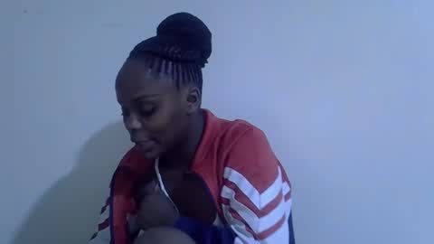 Snapshot of lyn_anna chatting on 04.02.26 lyn_anna online show from 04.02.26