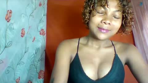 lyndah19 online show from 01.19.26