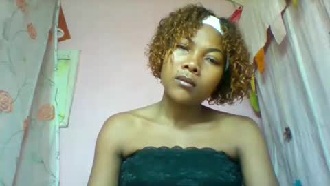 lyndah19 online show from 02.02.26