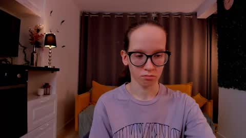 Snapshot of lynettebails chatting on 02.21.25 Sara online show from 02.21.25